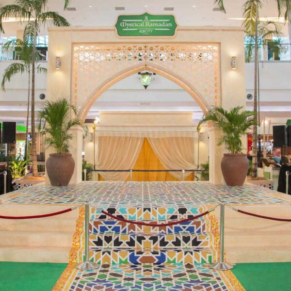 ornamen dekorasi ramdhan di mall