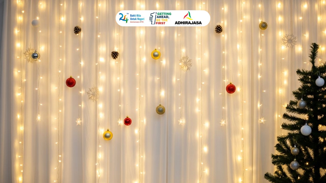 Inspirasi Dekorasi Photobooth Natal Simple dan Estetik